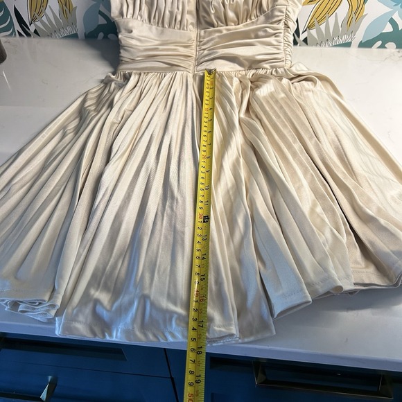 Rubber Ducky Productions White Cream Strapless Cocktail Dress Women's Size Small - Picture 5 of 8